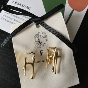 Brand new gold-plated earrings